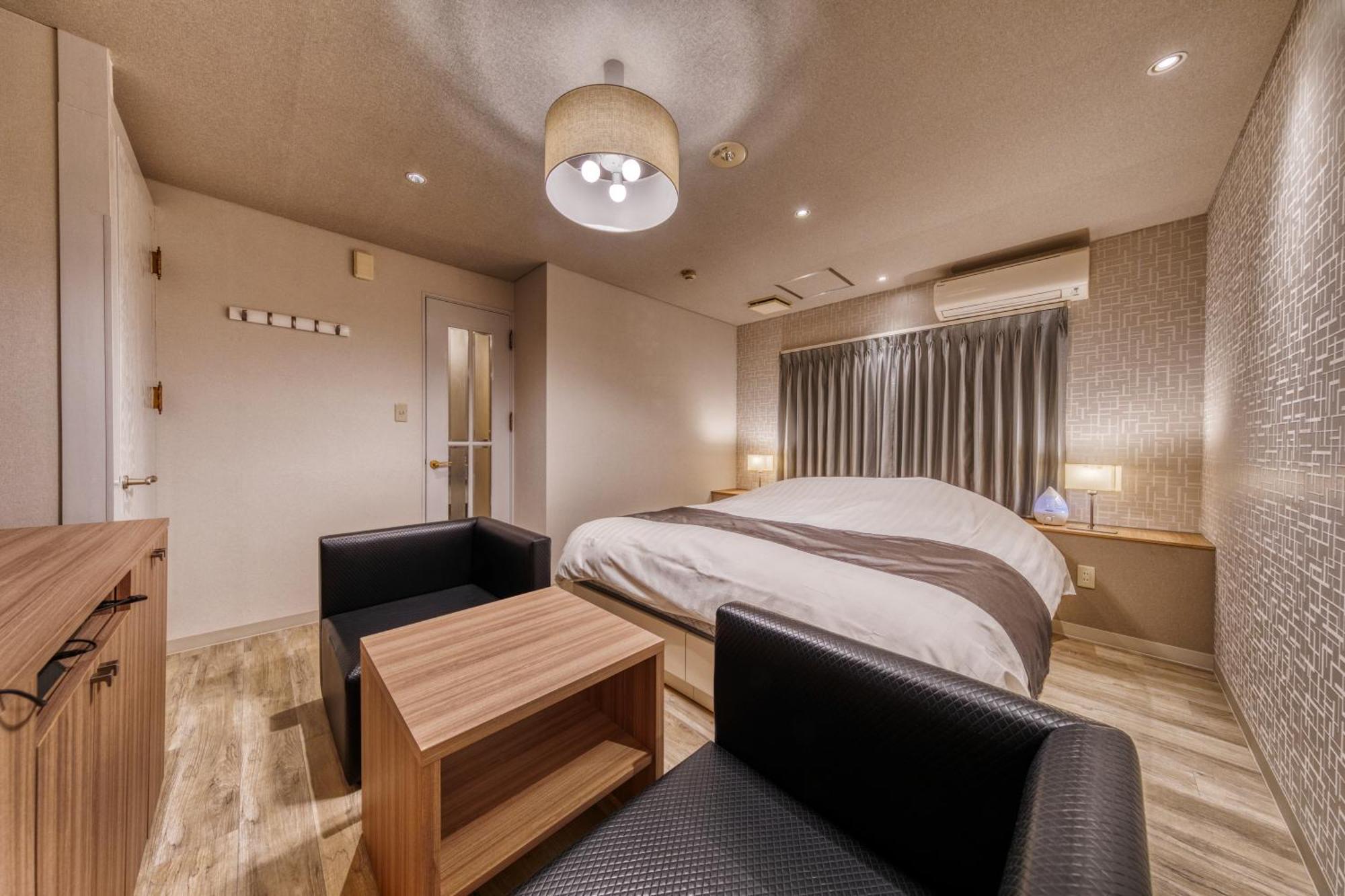 Luna Modern Sakuranomiya (adults Only) * Osaka